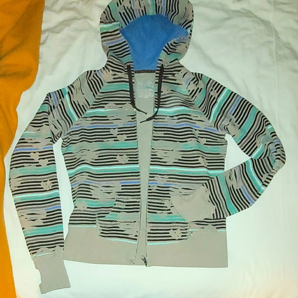 ☆3 for $20: Kismet Hoodie (M) - Picture 1 of 5